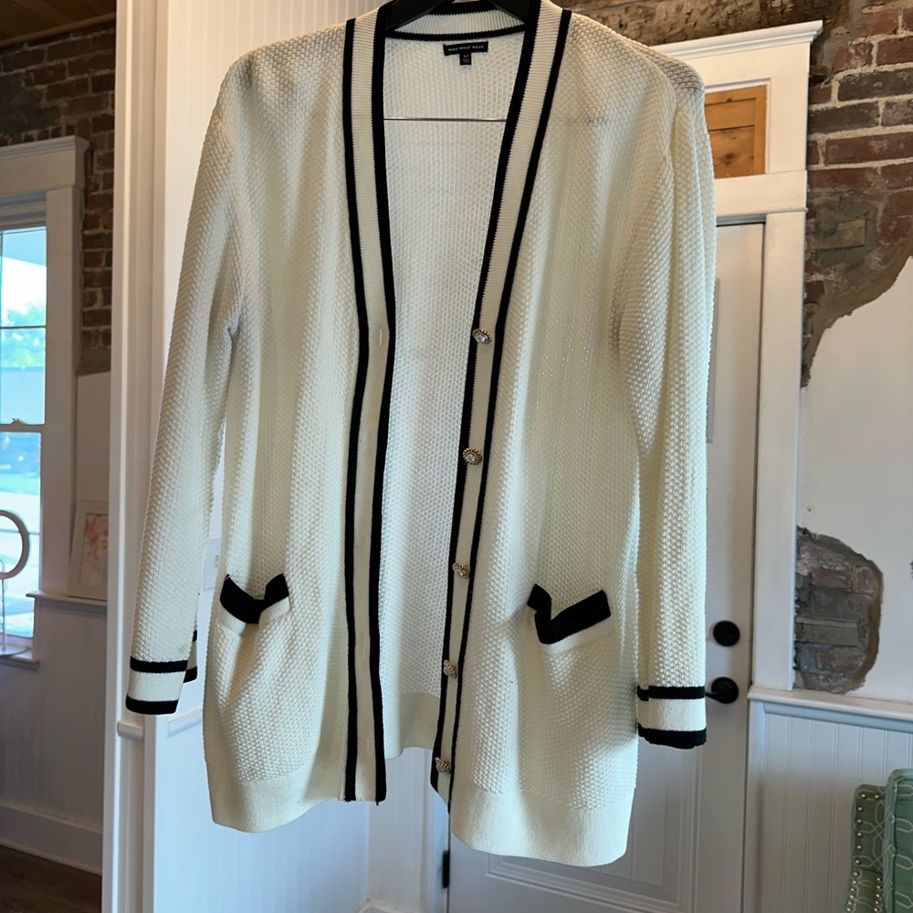 Who What Wear Cream and Black Cardigan Sweater